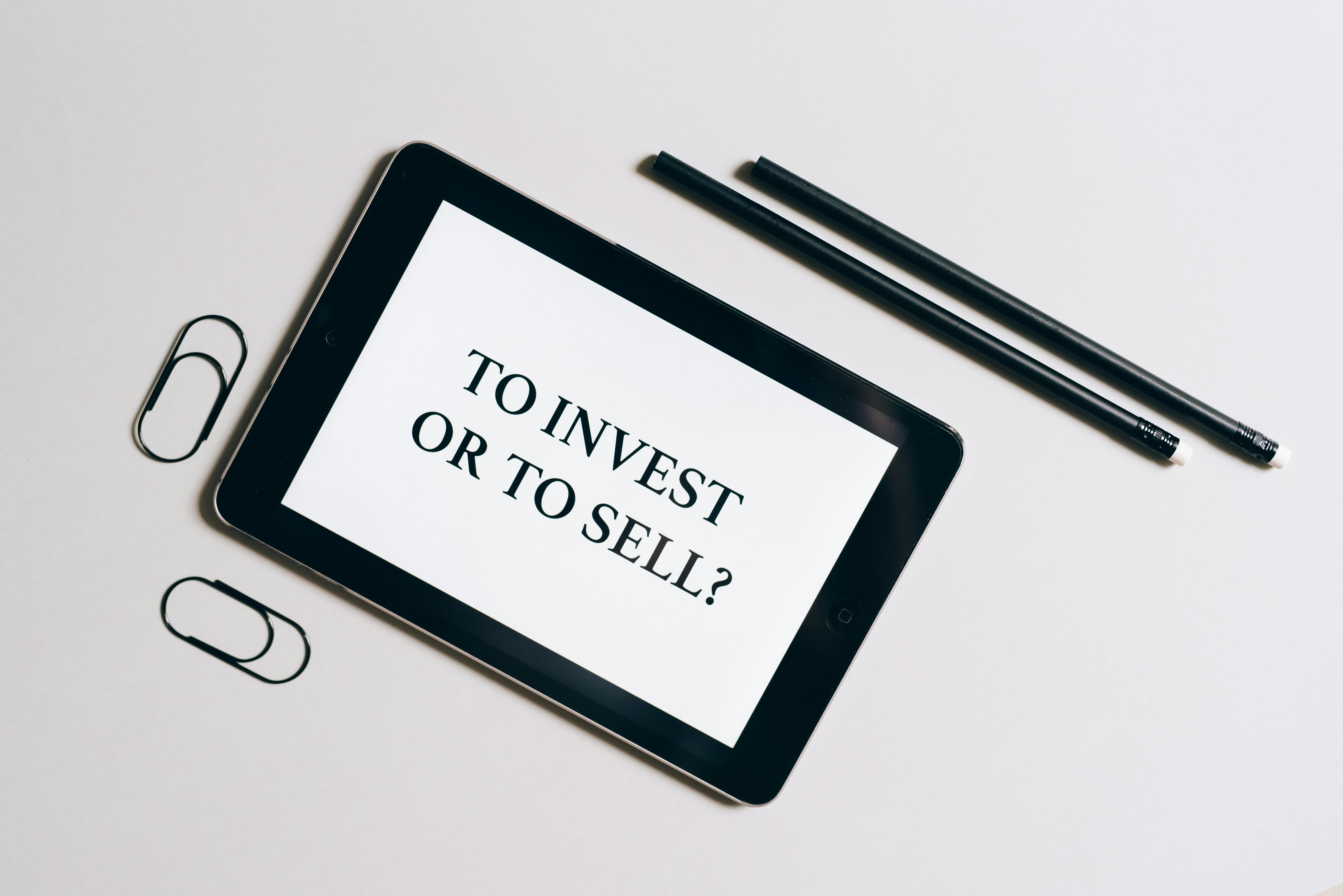 The Plot Thickens 📚